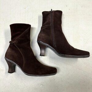 La Canadienne Debbra Winter Booties Sz 10--Brown Suede Waterproof